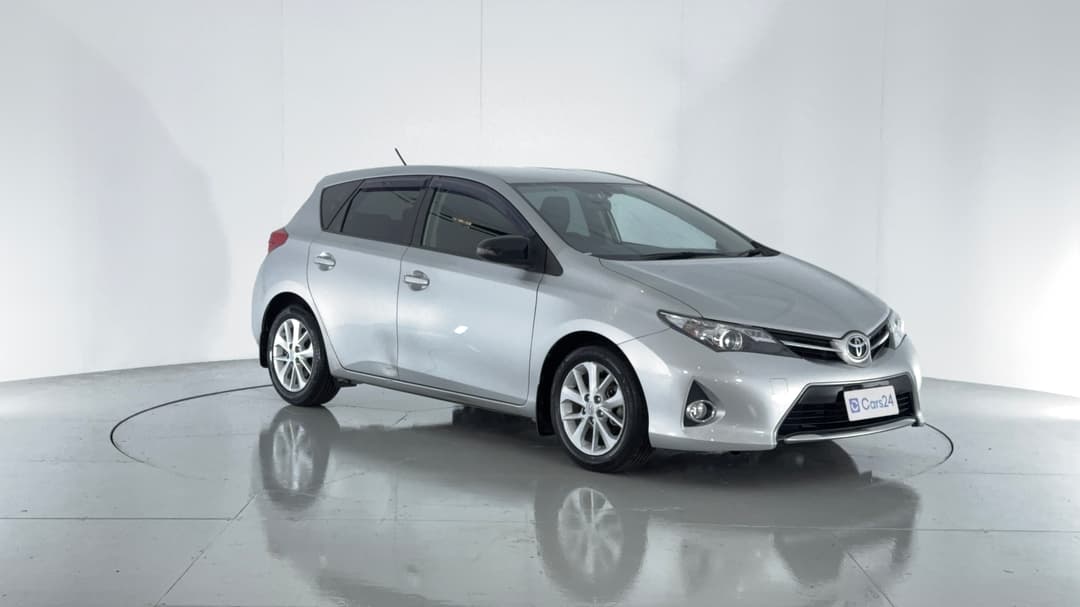 2015 Toyota Corolla Ascent Sport, Automatic, 70605 km, Right Front Diagonal (45- Degree) View