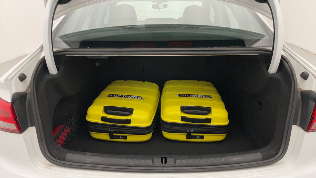 2020 Audi A3 35 Tfsi (1.4 Tfsi), Automatic, 43945 km, Boot Inside View with Luggage