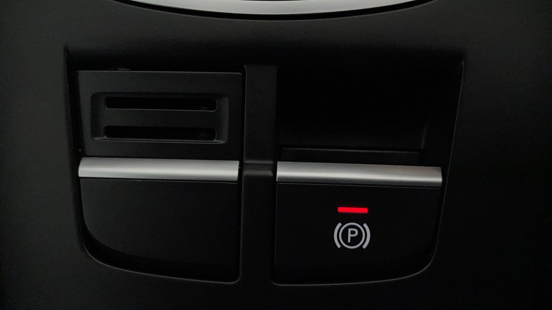 2020 Audi A3 35 Tfsi (1.4 Tfsi), Automatic, 43945 km, Handbrake