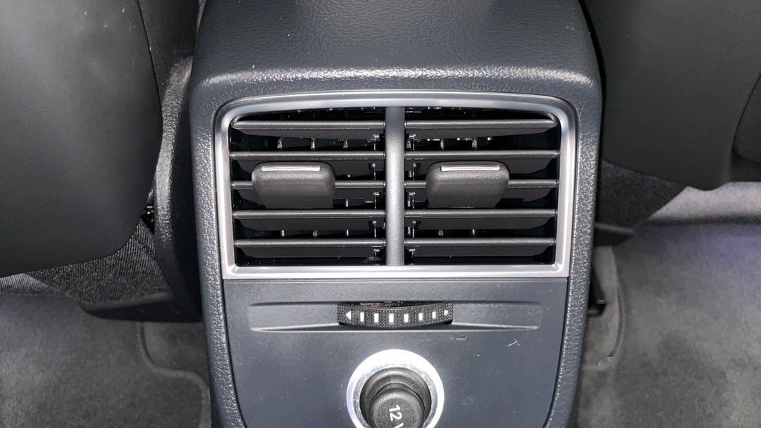 2020 Audi A3 35 Tfsi (1.4 Tfsi), Automatic, 43945 km, Rear A/C Vent