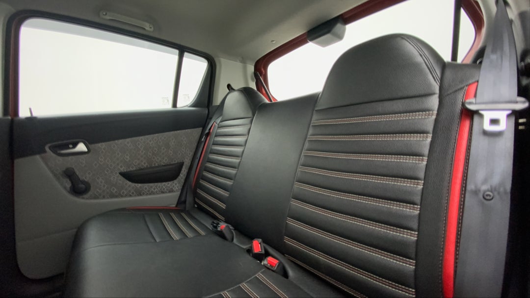 Right Side Rear Door Cabin