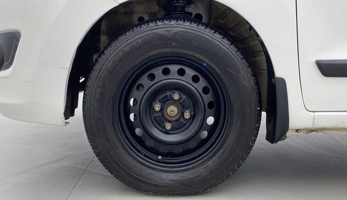 2014 Maruti Wagon R 1.0 VXI, Petrol, Manual, 81,983 km, Left Front Wheel