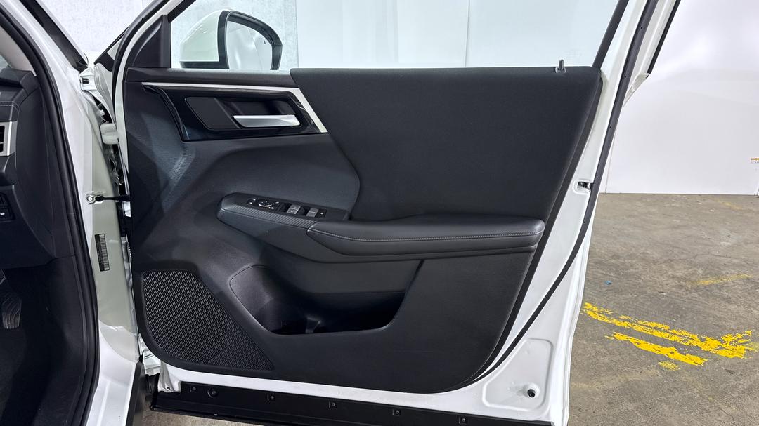 2024 Mitsubishi Outlander Es 5 Seat (2WD), Automatic, 23762 km, Speaker View