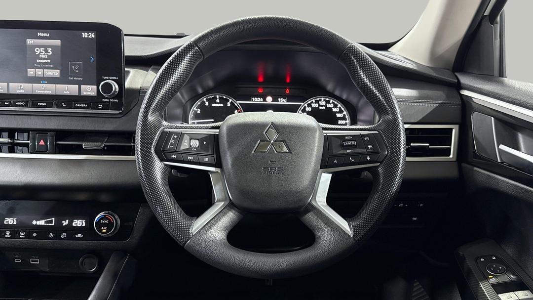 2024 Mitsubishi Outlander Es 5 Seat (2WD), Automatic, 23762 km, Steering Wheel Close-up
