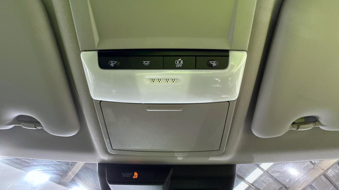 2024 Mitsubishi Outlander Es 5 Seat (2WD), Automatic, 23762 km, On-Roof Controls/Sunglass holder