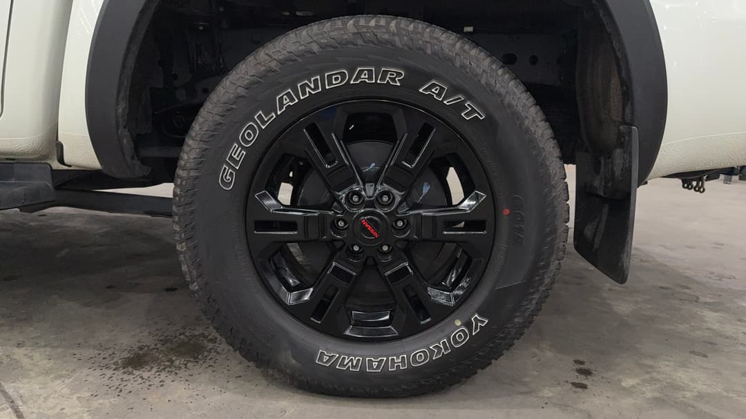 2024 Nissan Navara Pro-4x (4x4), Automatic, 23591 km, Left Rear Wheel