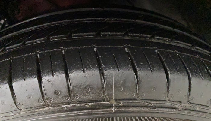 2019 Hyundai Elite i20 MAGNA PLUS 1.2, Petrol, Manual, 9,311 km, Left Rear Tyre Tread