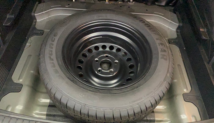 2017 Hyundai Creta E PLUS 1.4 DIESEL, Diesel, Manual, 91,883 km, Spare Tyre