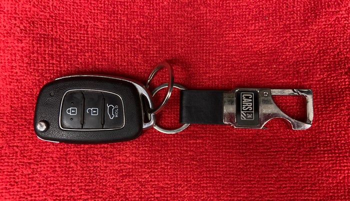 2018 Hyundai Elite i20 SPORTZ 1.2, Petrol, Manual, 67,944 km, Key Close Up