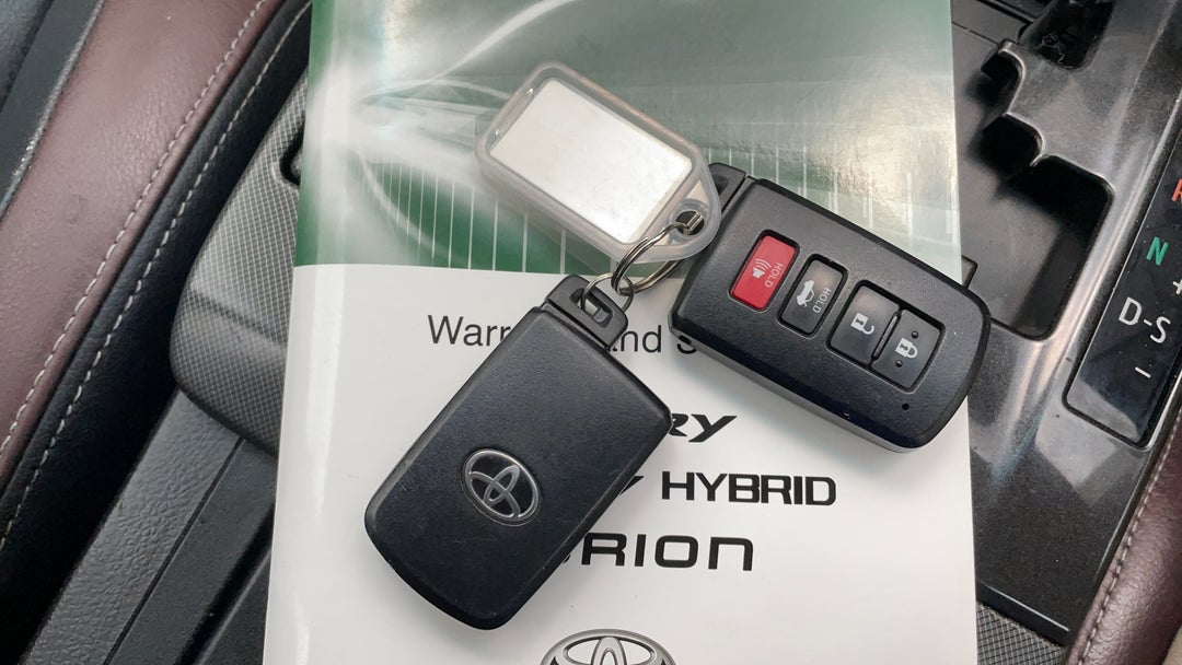 2017 Toyota Aurion Sportivo, Automatic, 85986 km, Key Close-up