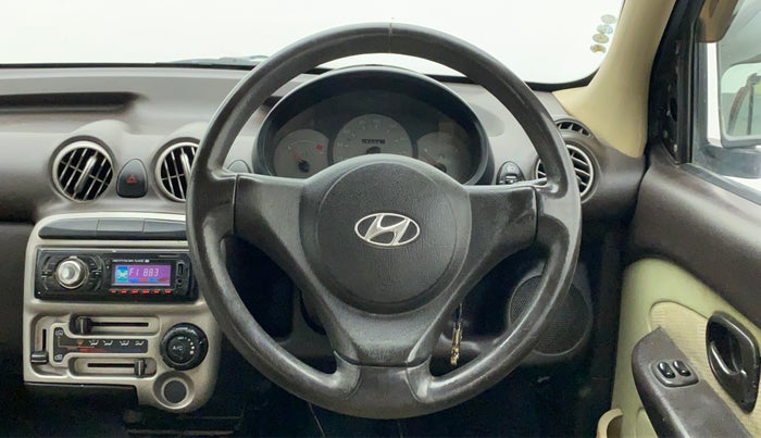2011 Hyundai Santro Xing GLS, Petrol, Manual, 73,091 km, Steering Wheel Close Up