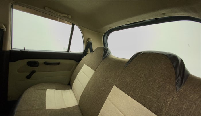2011 Hyundai Santro Xing GLS, Petrol, Manual, 73,091 km, Right Side Rear Door Cabin