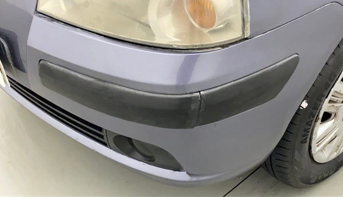 2011 Hyundai Santro Xing GLS, Petrol, Manual, 73,091 km, Front bumper - Bumper cladding minor damage/missing