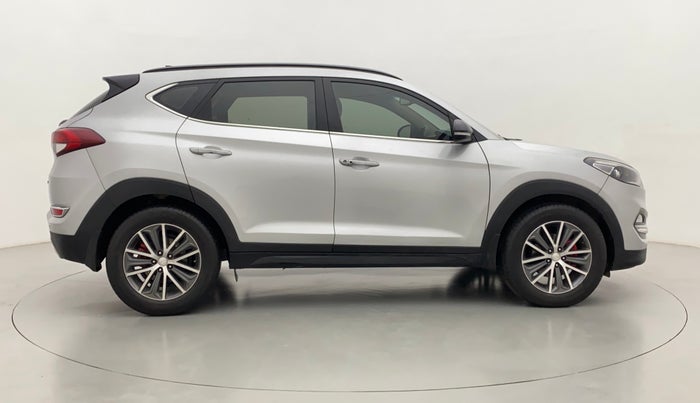 2017 Hyundai Tucson 2WD AT GLS DIESEL, Diesel, Automatic, 91,417 km, Right Side View