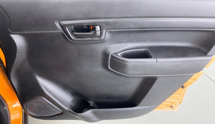 2019 Maruti S PRESSO VXI PLUS, Petrol, Manual, 30,557 km, Driver Side Door Panels Control