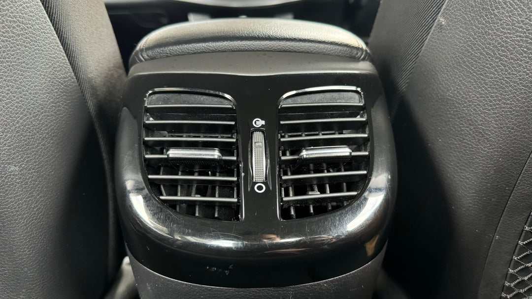 Rear A/C Vent