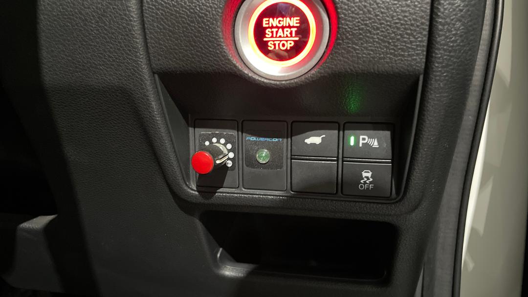2017 Honda CR-V Vti-s (2WD), Automatic, 112496 km, Utility Switches/Buttons
