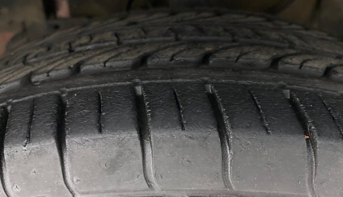 2018 Tata NEXON XM 1.2, Petrol, Manual, 27,135 km, Left Front Tyre Tread