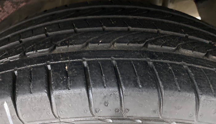 2018 Tata NEXON XM 1.2, Petrol, Manual, 27,135 km, Left Rear Tyre Tread