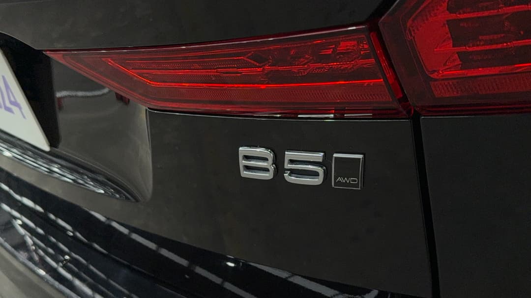 2022 Volvo XC60 B5 Inscription Mhev, Automatic, 42574 km, Badge (Boot Right Side)