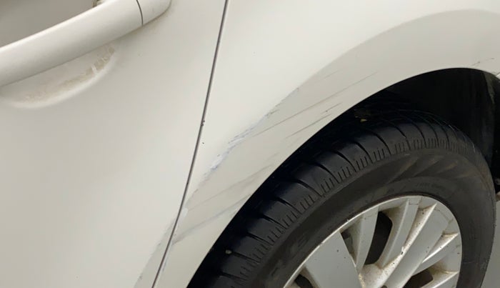 2015 Volkswagen Vento HIGHLINE PETROL AT, Petrol, Automatic, 61,682 km, Left quarter panel - Slightly dented