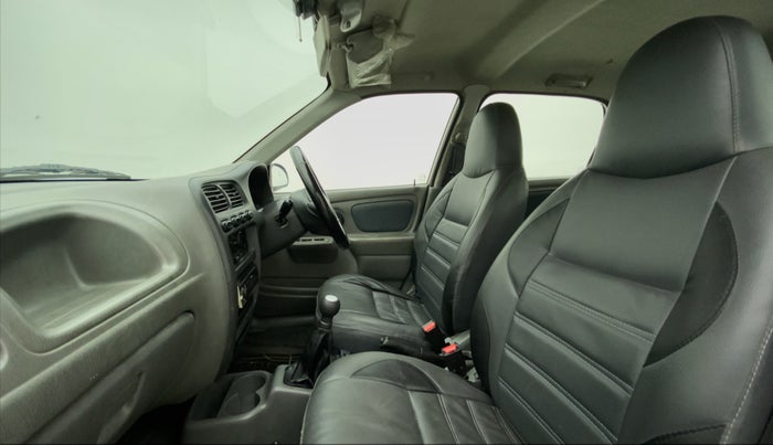 2012 Maruti Alto K10 VXI, Petrol, Manual, 42,498 km, Right Side Front Door Cabin