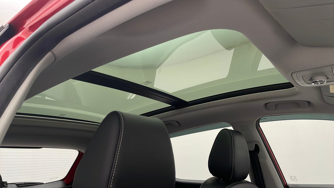 2019 MG ZS Essence, Automatic, 74789 km, Interior Sunroof/Moonroof