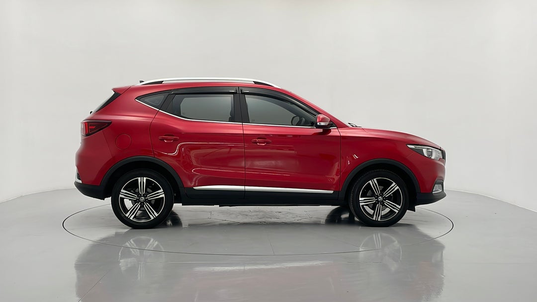 2019 MG ZS Essence, Automatic, 74789 km, Right Side View