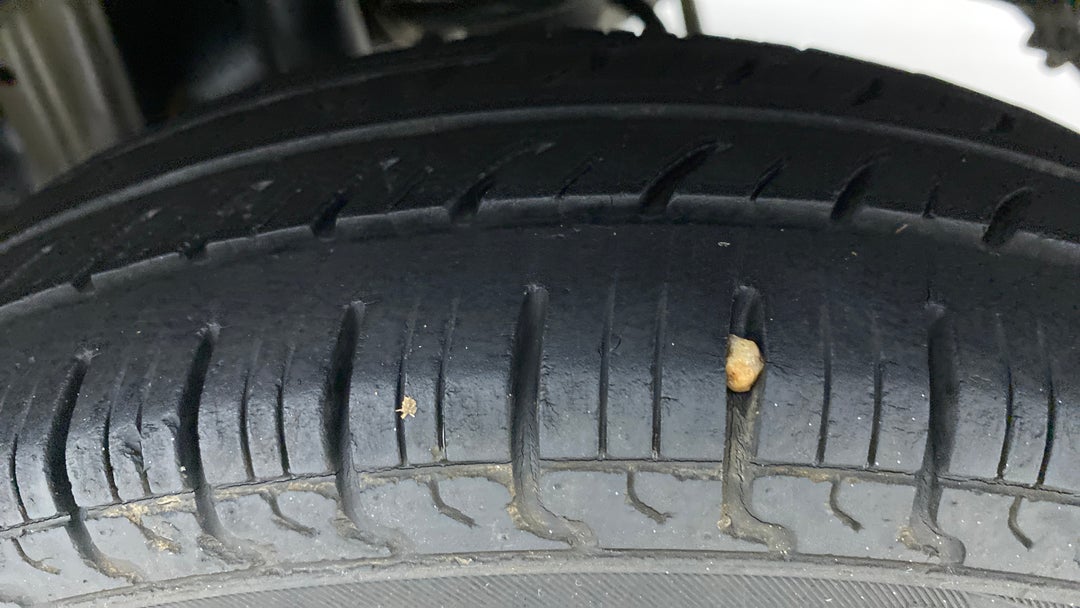 Left Rear Tyre Tread