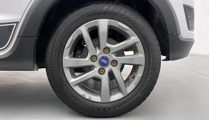 2019 Ford FREESTYLE TITANIUM Plus 1.5 TDCI MT, Diesel, Manual, 90,215 km, Left Rear Wheel