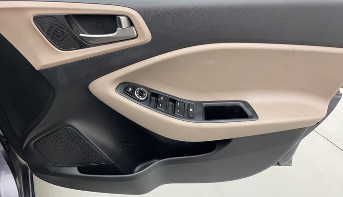 2015 Hyundai Elite i20 ASTA 1.2, Petrol, Manual, 36,602 km, Driver Side Door Panels Control