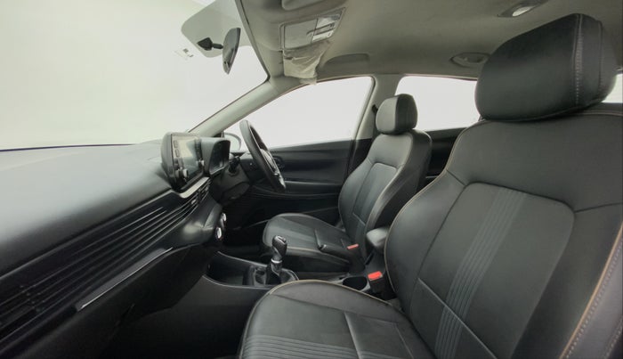2021 Hyundai NEW I20 SPORTZ 1.0T GDI IMT, Petrol, Manual, 11,441 km, Right Side Front Door Cabin