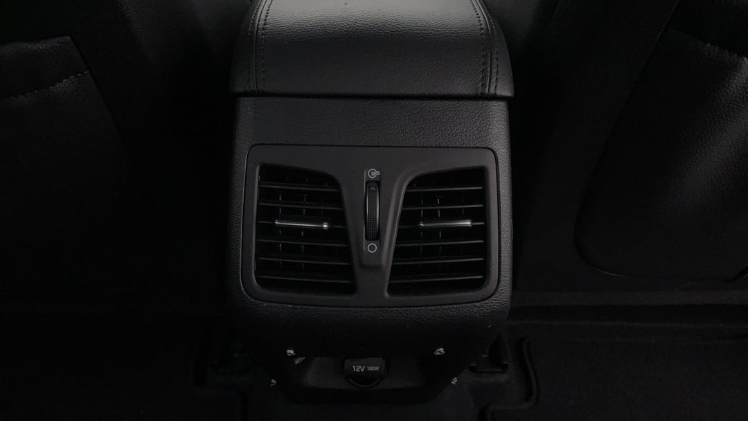 Rear A/C Vent