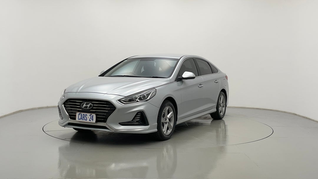 Left Front Diagonal (45- Degree) View