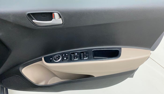 2015 Hyundai Grand i10 SPORTZ 1.2 KAPPA VTVT, Petrol, Manual, 46,880 km, Driver Side Door Panels Control