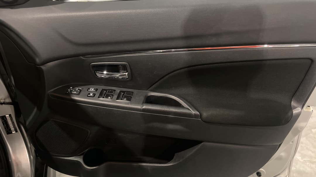 2018 Mitsubishi ASX Es (2WD), Automatic, 99986 km, Speaker View