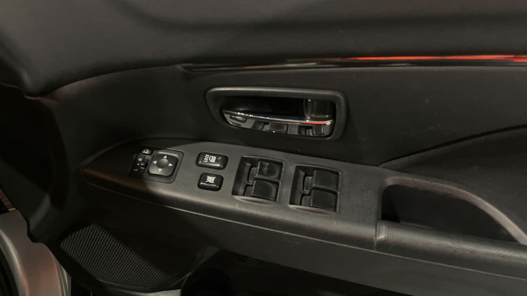 2018 Mitsubishi ASX Es (2WD), Automatic, 99986 km, Drivers Side Door Panel Controls