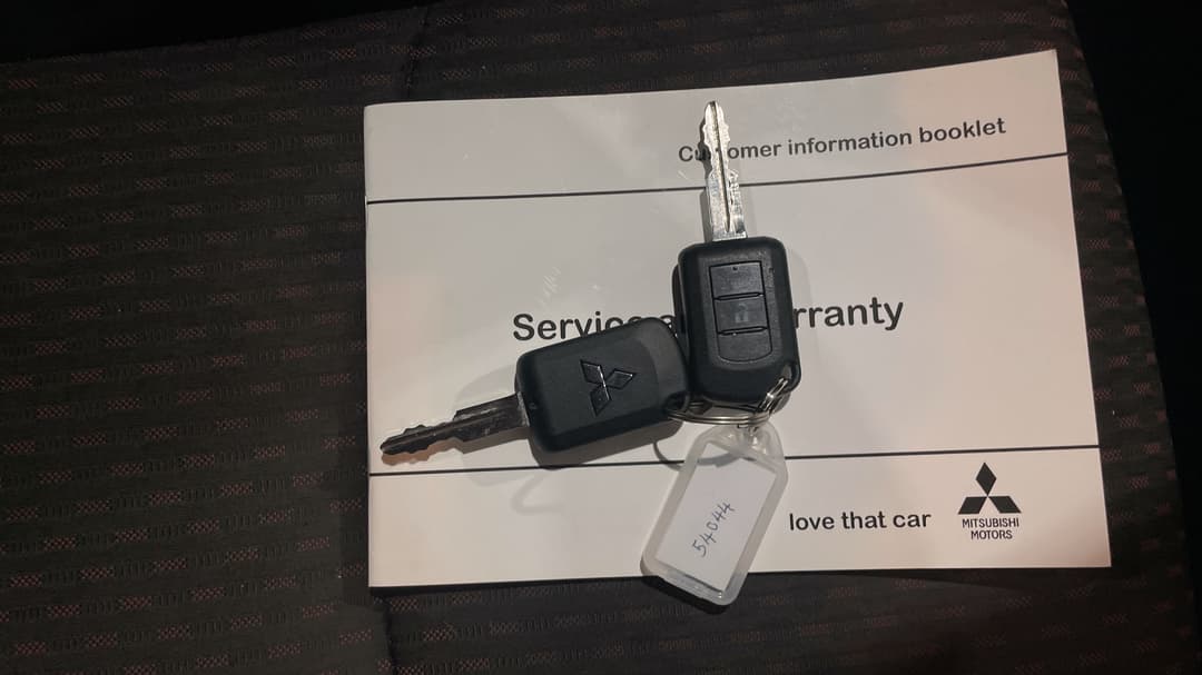 2018 Mitsubishi ASX Es (2WD), Automatic, 99986 km, Key Close-up