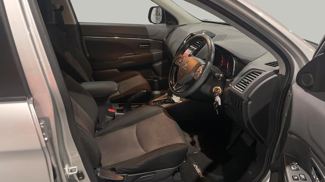 2018 Mitsubishi ASX Es (2WD), Automatic, 99986 km, Right Side Front Door Cabin View
