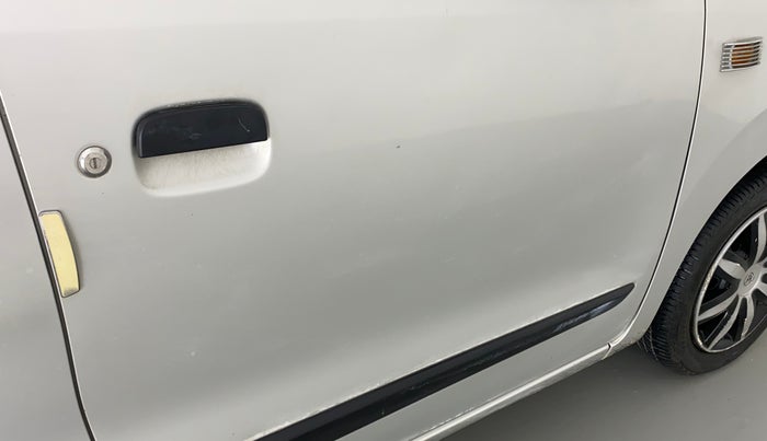 2016 Maruti Wagon R 1.0 VXI, Petrol, Manual, 45,735 km, Driver-side door - Slightly dented