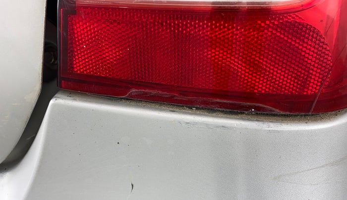 2016 Maruti Wagon R 1.0 VXI, Petrol, Manual, 45,735 km, Right tail light - Minor damage