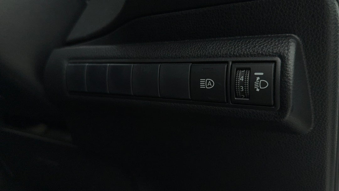 2019 Toyota Corolla Ascent Sport Hybrid, Automatic, 36087 km, Utility Switches/Buttons