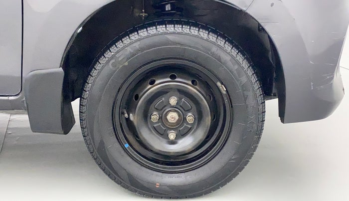 2018 Maruti Alto 800 LXI, Petrol, Manual, 63,477 km, Right Front Wheel
