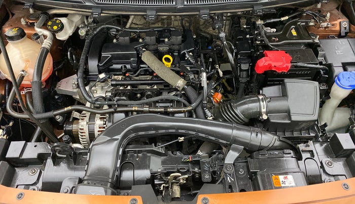 2018 Ford FREESTYLE TITANIUM 1.2 TI-VCT MT, Petrol, Manual, 43,526 km, Open Bonet