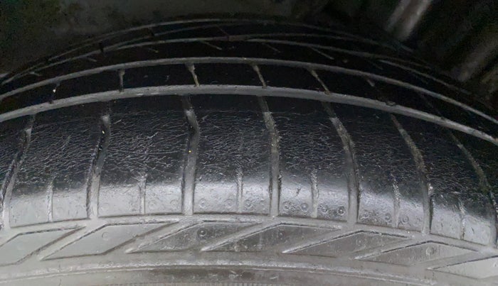 2018 Tata NEXON XZ+ 1.5, Diesel, Manual, 53,144 km, Right Rear Tyre Tread