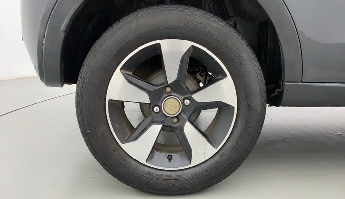2018 Tata NEXON XZ+ 1.5, Diesel, Manual, 53,144 km, Right Rear Wheel