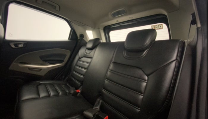 2016 Ford Ecosport TITANIUM 1.5L DIESEL, Diesel, Manual, 1,06,786 km, Right Side Rear Door Cabin