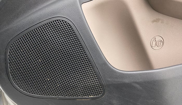 2017 Hyundai Grand i10 SPORTZ (O) AT 1.2 KAPPA VTVT, Petrol, Automatic, 72,376 km, Speaker