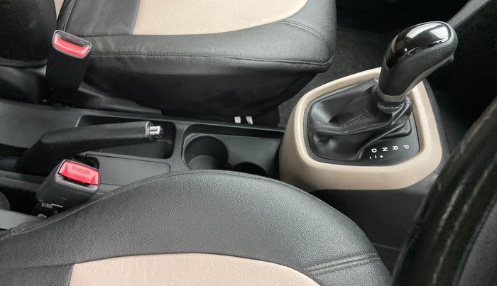 2017 Hyundai Grand i10 SPORTZ (O) AT 1.2 KAPPA VTVT, Petrol, Automatic, 72,376 km, Gear Lever