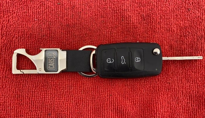 2014 Volkswagen Polo HIGHLINE1.2L PETROL, Petrol, Manual, 83,631 km, Key Close Up